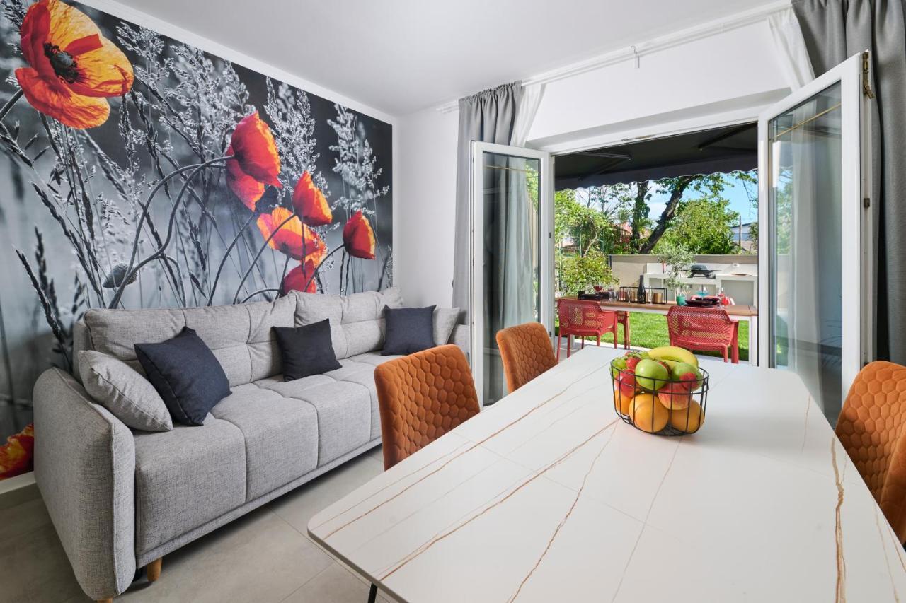 Apartments Dolcea Ουμάγκ Εξωτερικό φωτογραφία